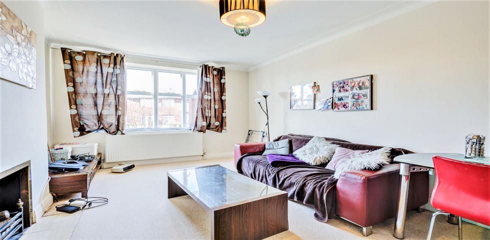 			1 Bedroom, 1 bath, 1 reception Flat			 West End Lane, WEST HAMPSTEAD
